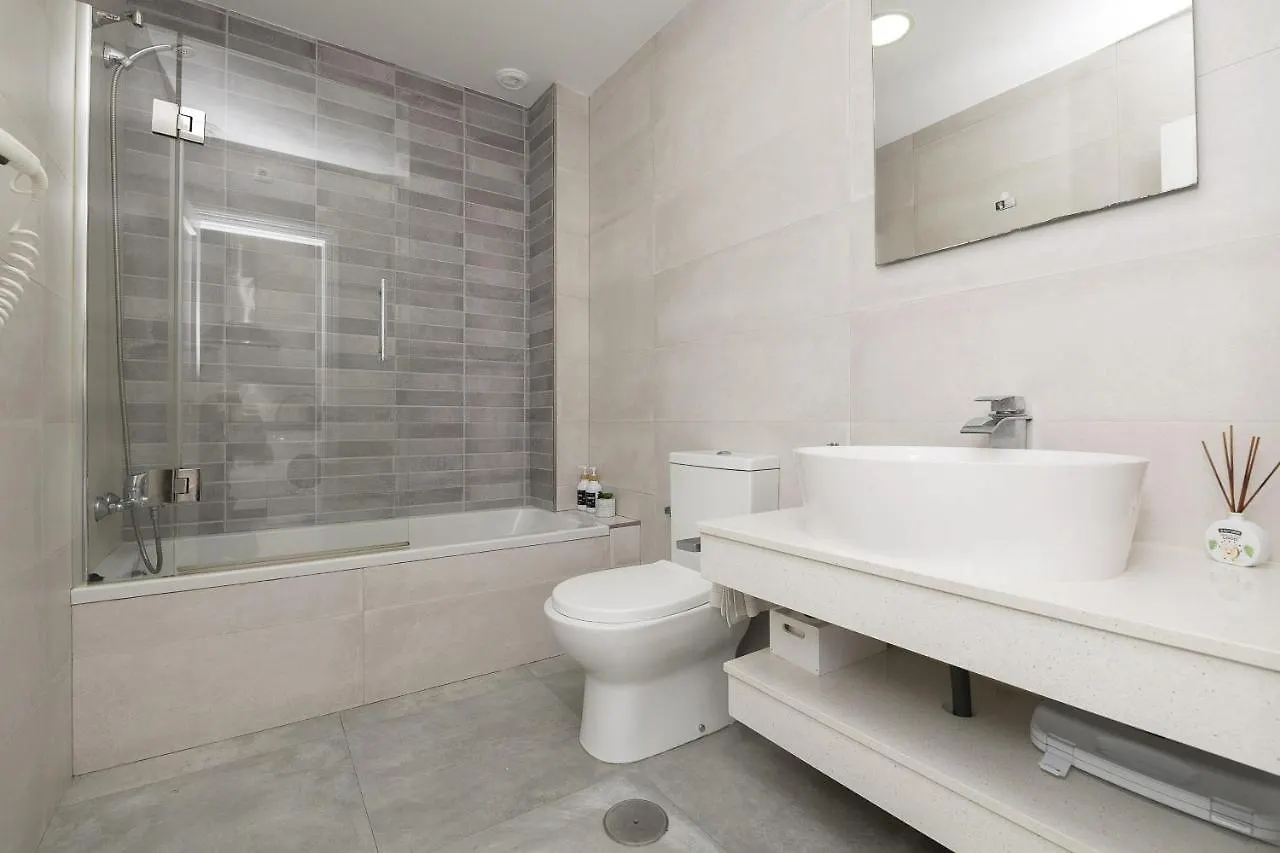 Apartamento Loft San Mateo (Adults Only) Tarifa 0*,